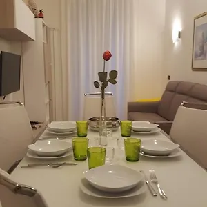 Karina House - , Como Italië